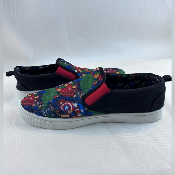 Marvel Avengers Slip-On Sneakers - Picture 8 of 8